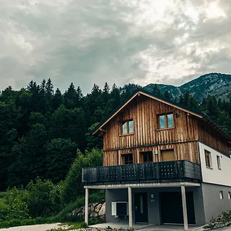 Am Loser Chalet